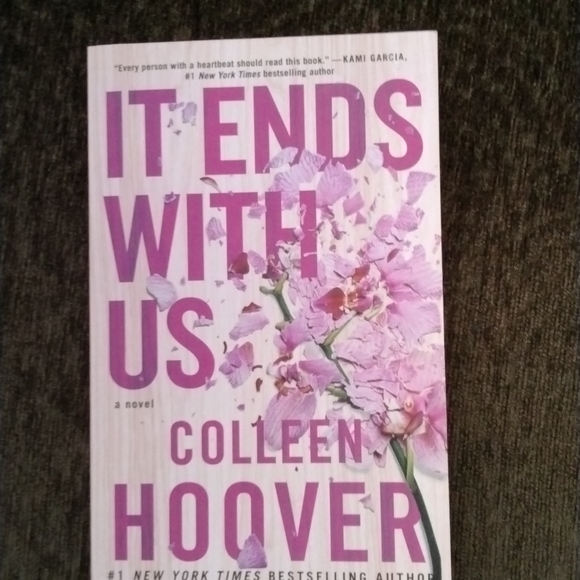 Other - Book It Ends with us